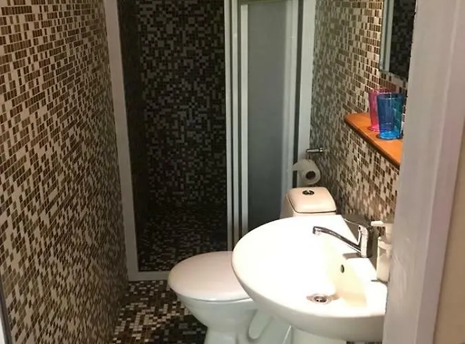 بيت ريفي Veeriku 2*